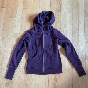 Lululemon zip up hoodie. Color maroon. Size 6.